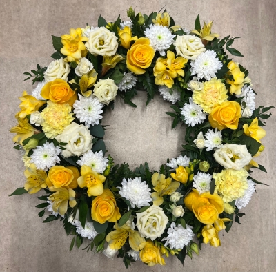 Yellow wreath