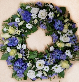 Blue and white wreath